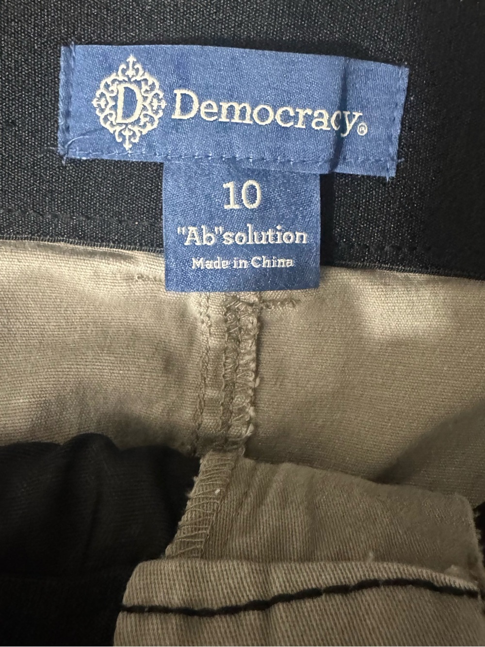 Democracy Solutions utility cargo skirt in beige "Moonrock" Size 10 - Picture 4 of 5